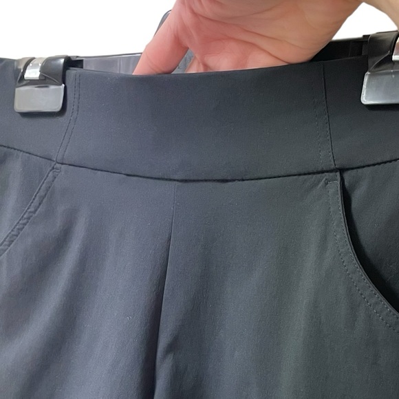 Columbia Women’s Any Time Casual Black Rain Stain Free Outdoor Shorts Size Small - Picture 8 of 12